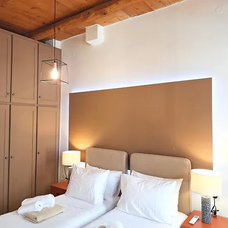 Apartment Casa Dell'arco Antico Ground Floor And Private Patio