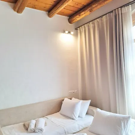 Casa Dell'arco Antico Ground Floor And Private Patio *